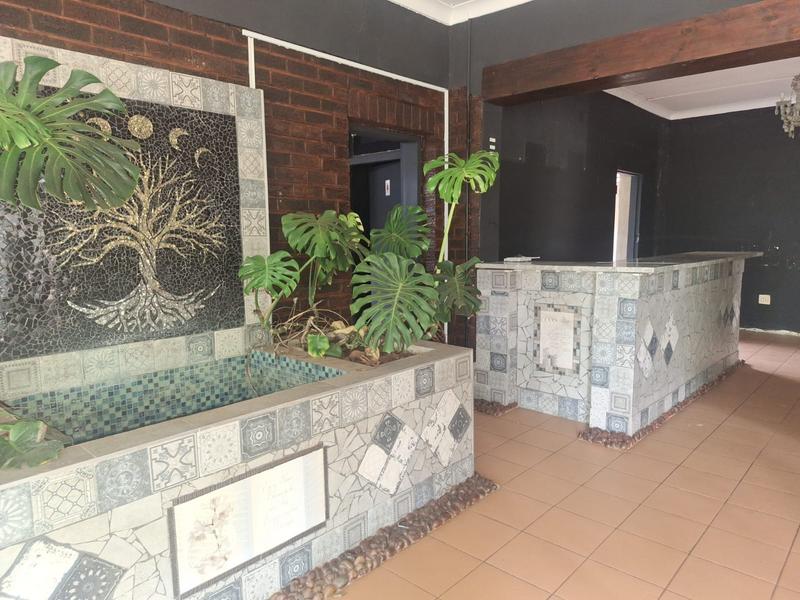 6 Bedroom Property for Sale in Stilfontein North West